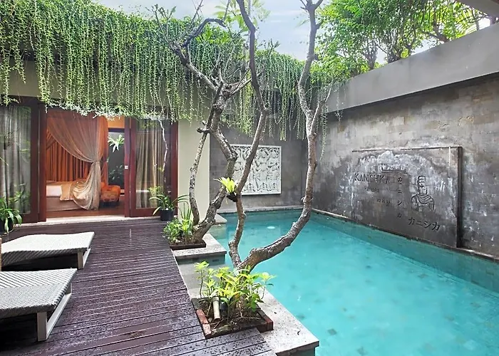 Villa Kanishka Seminyak (Bali)